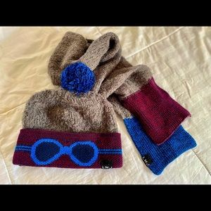 Little Marc Jacobs boys winter hat and scarf set ; designer set